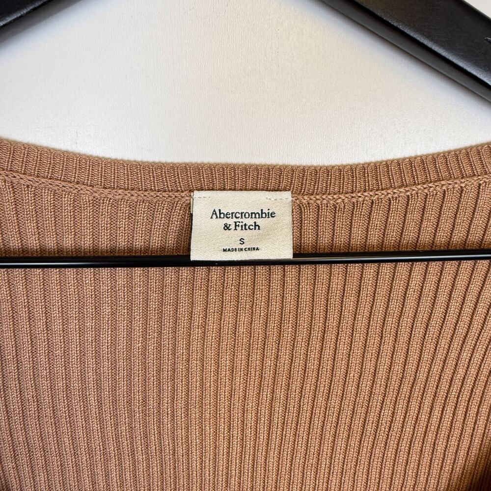 Abercrombie & Fitch Fitted Rib Scoopneck Bodysuit Tan - S - Picture 3 of 5